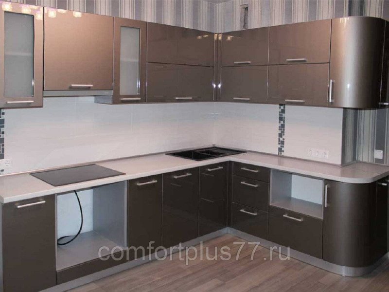 Угловая кухня