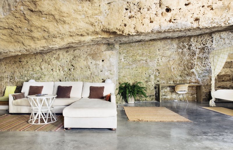 Cave house в испании
