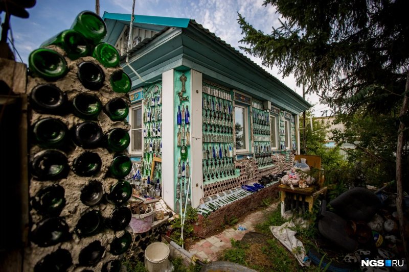 Дом из стеклянных бутылок в краснодарском крае