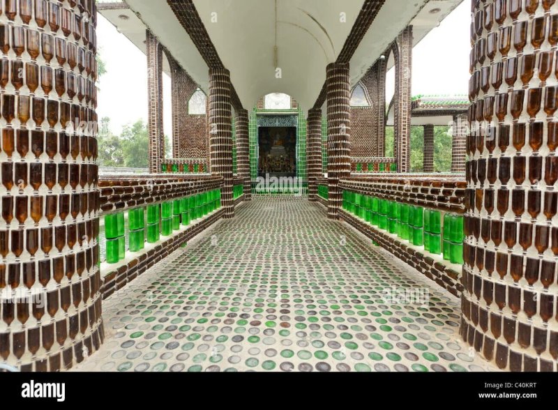 Храм миллиона бутылок таиланд