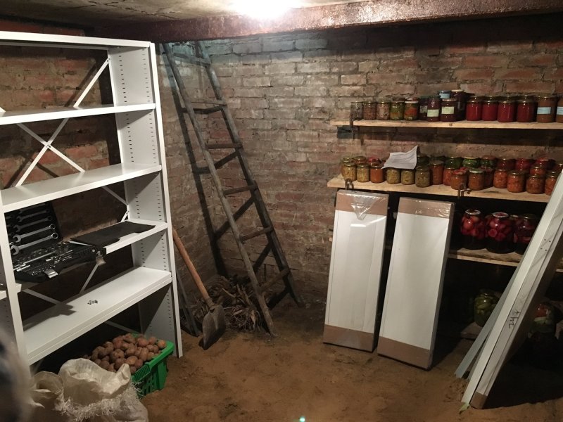 Подвал в гараже обустройство