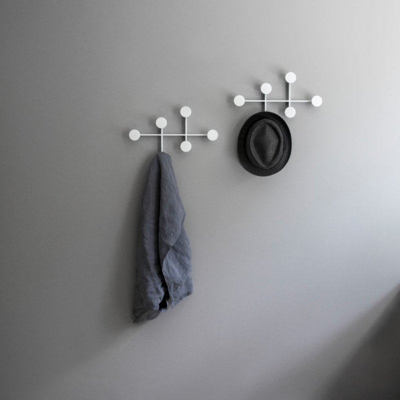 Afteroom coat hanger
