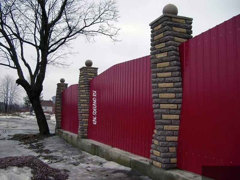 Кирпичные столбы для забора