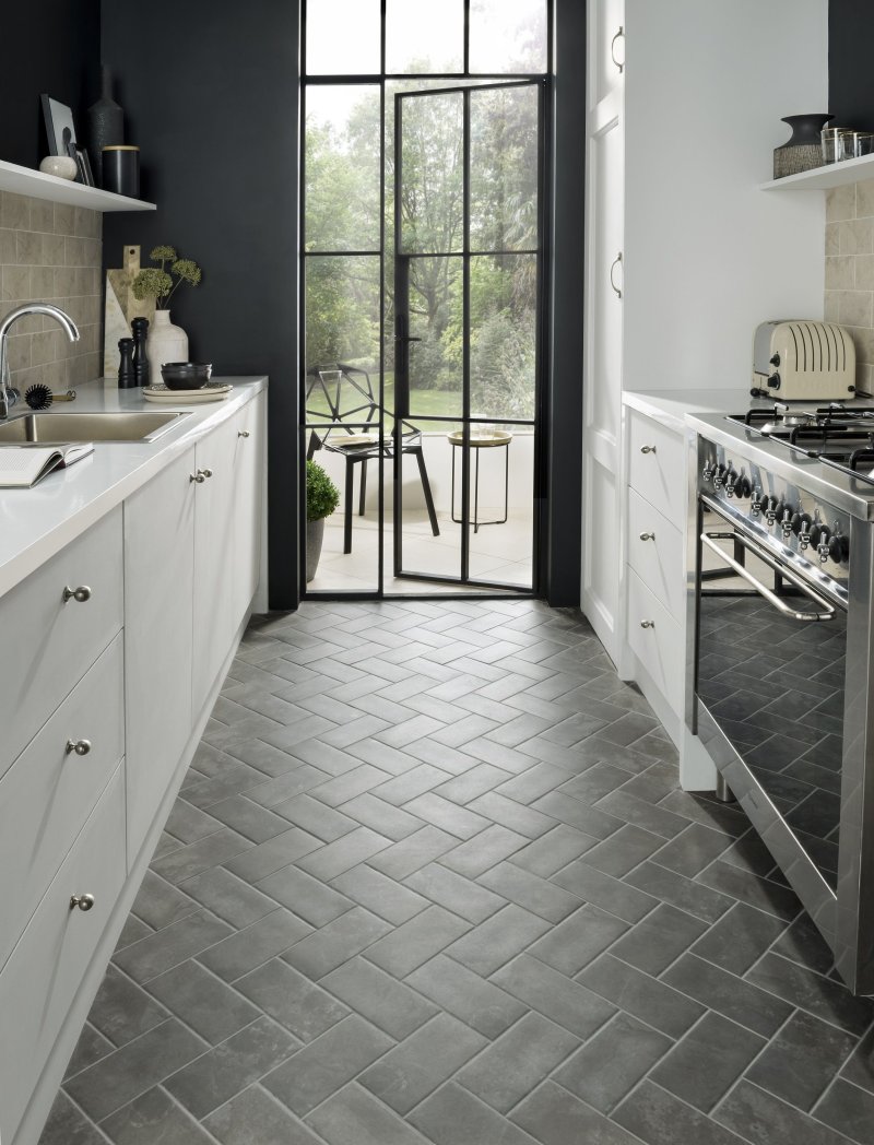 Floor tiles плитка