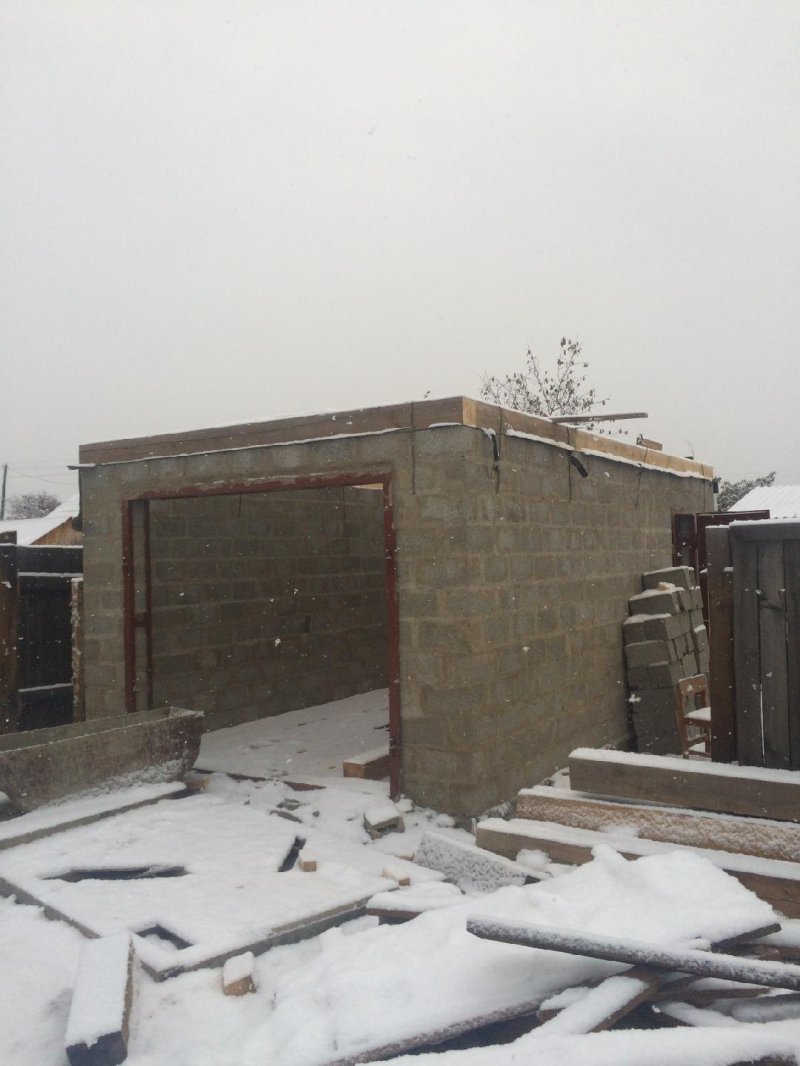 Гараж из газобетона