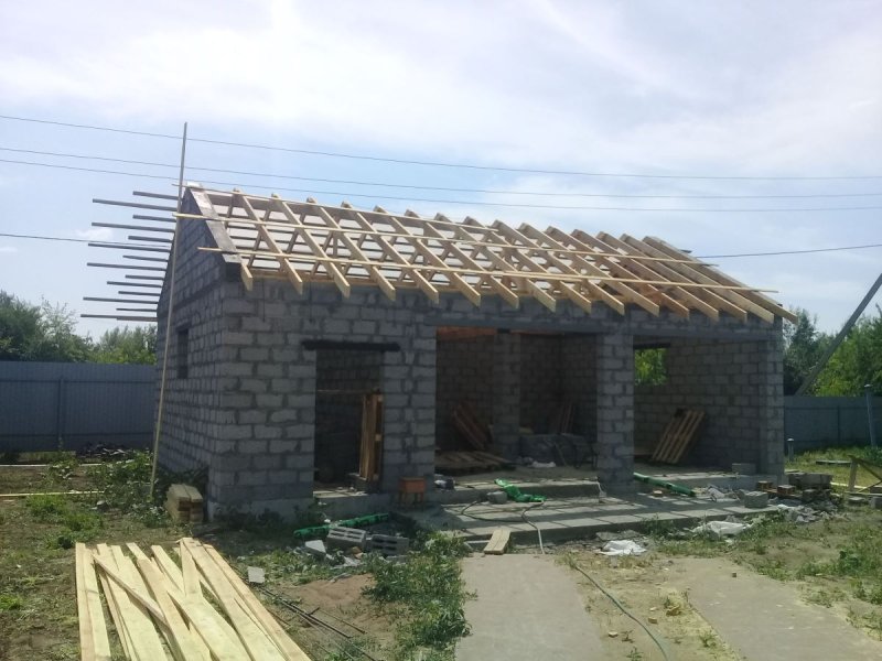 Гараж из керамзитобетонных блоков