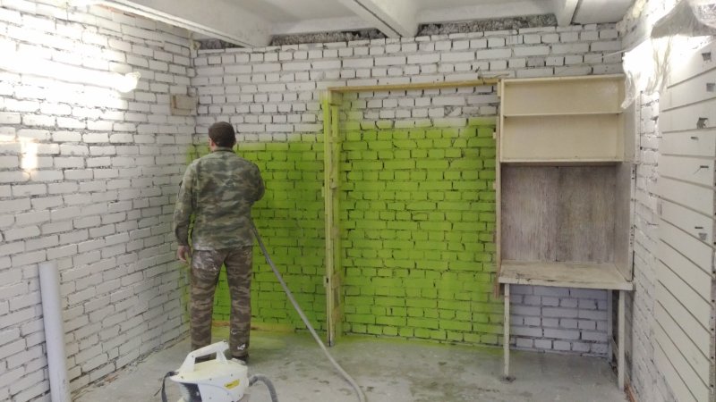 Покраска гаража внутри