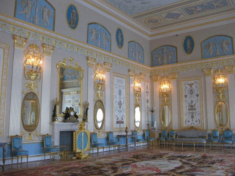 Екатерининский дворец в царском селе