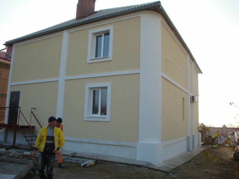 Фасад дома штукатурка