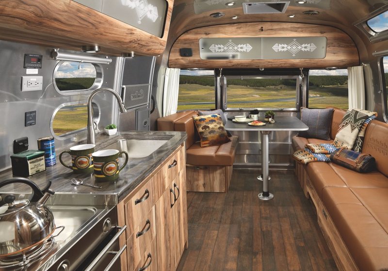 Автодом pan american airstream