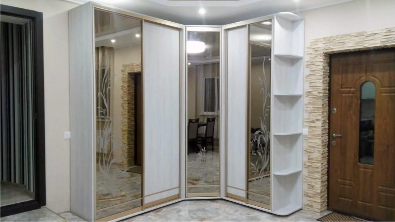 Встроенный шкаф купе угловой