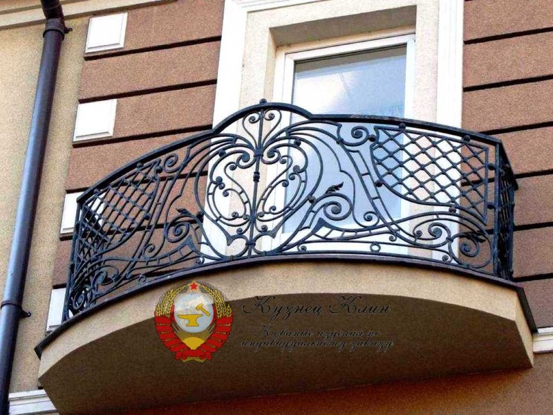 Кованые балконы