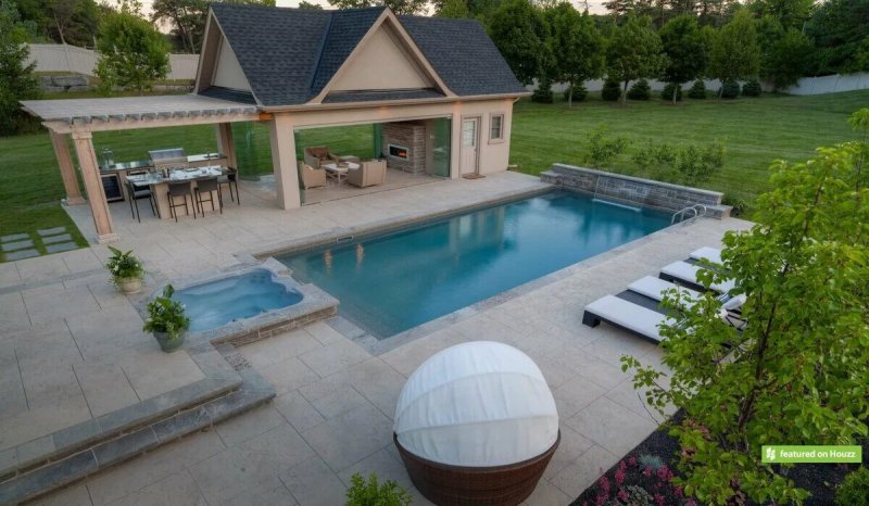 Design swimming pool