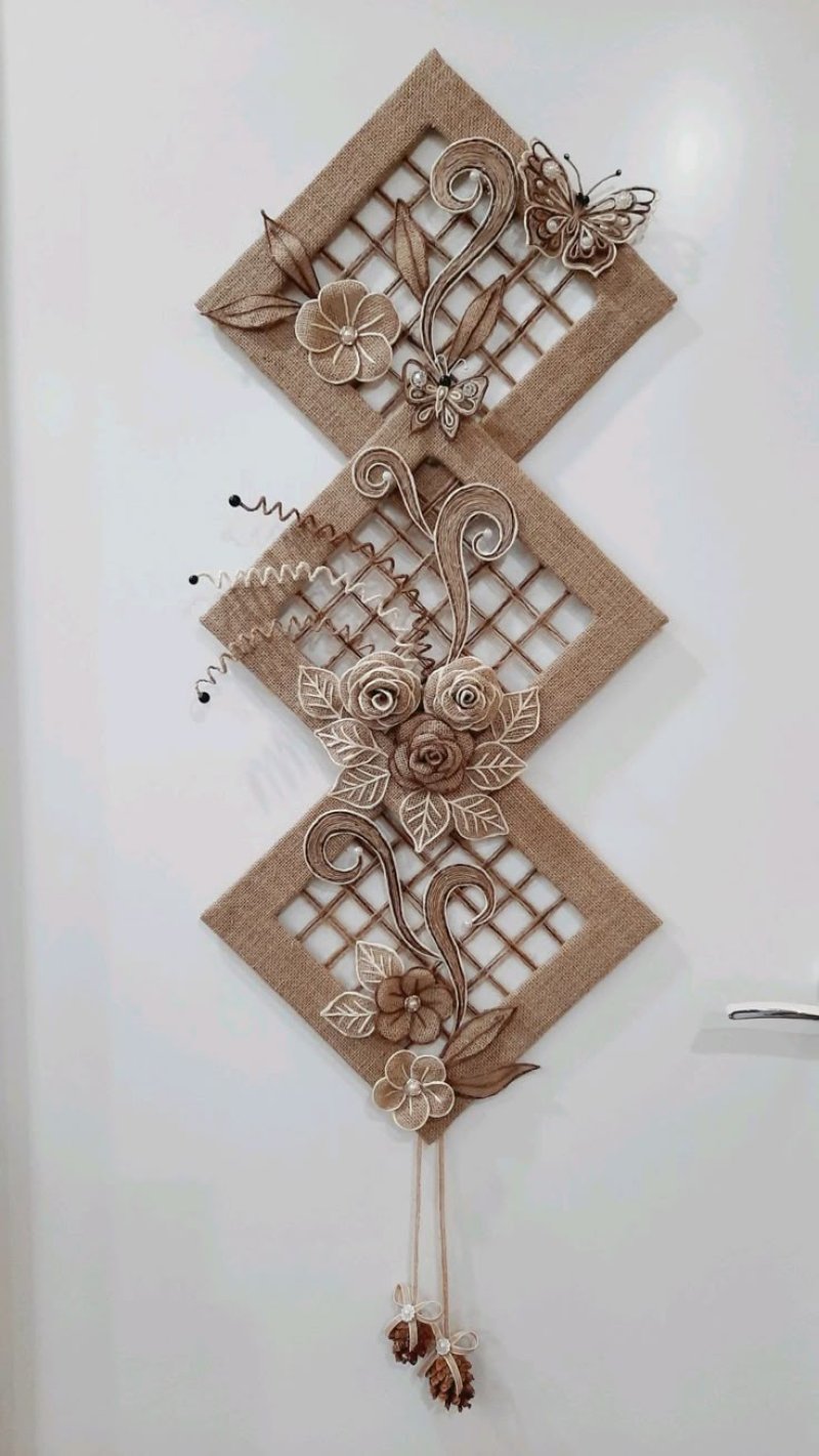 Панно из мешковины и джута