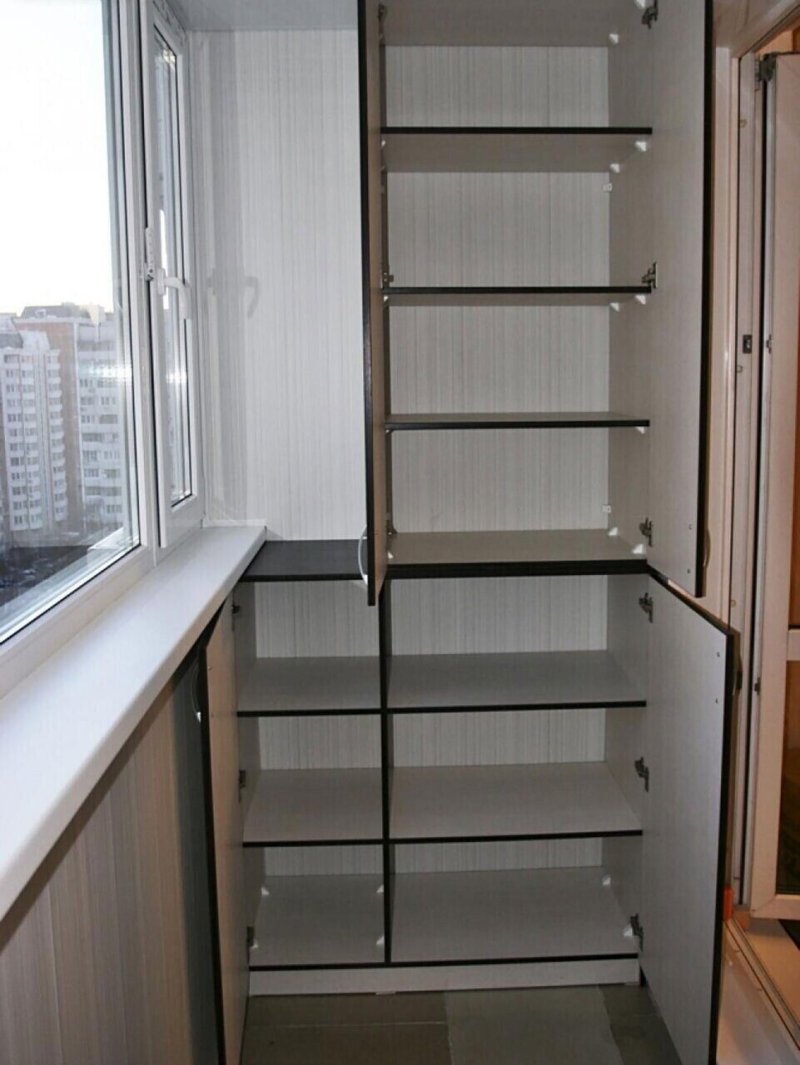 Шкаф на балкон