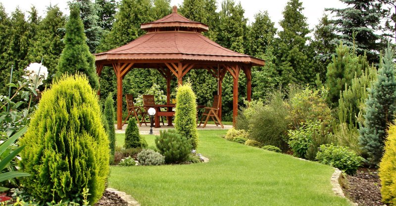 Wooden gazebo беседки