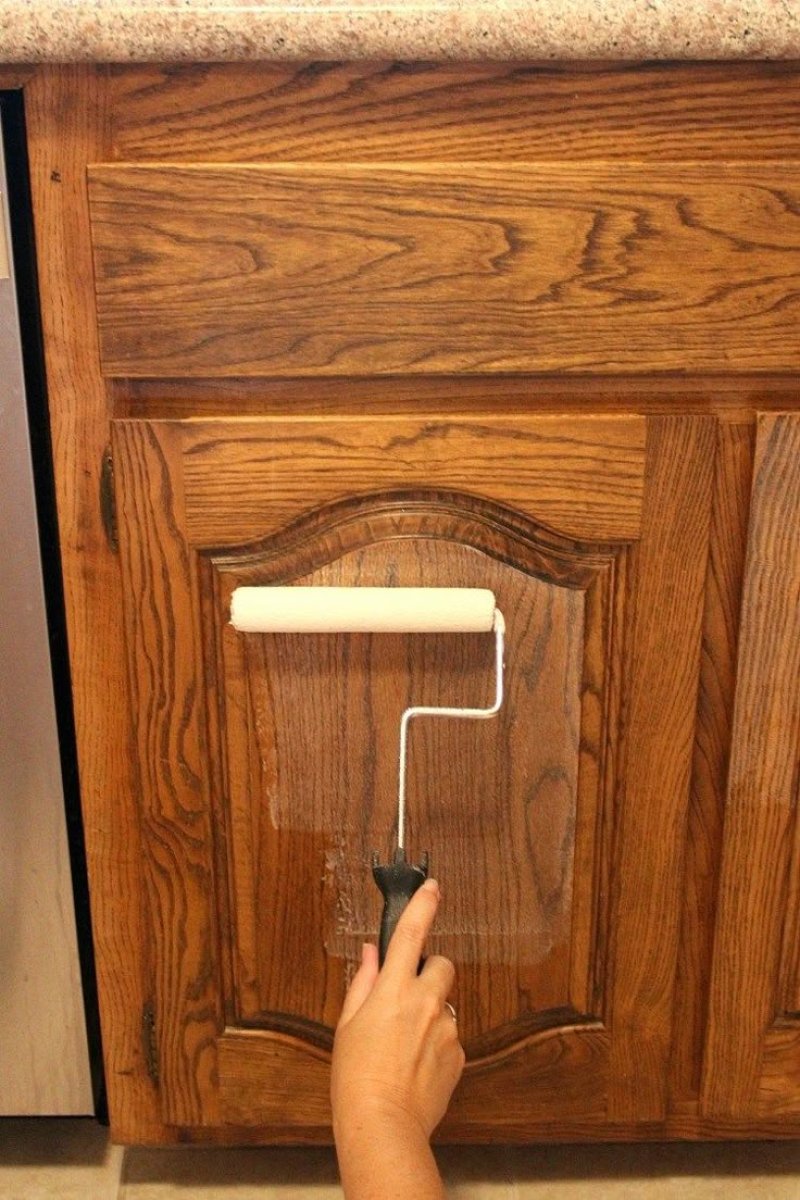 Painting kitchen cabinets