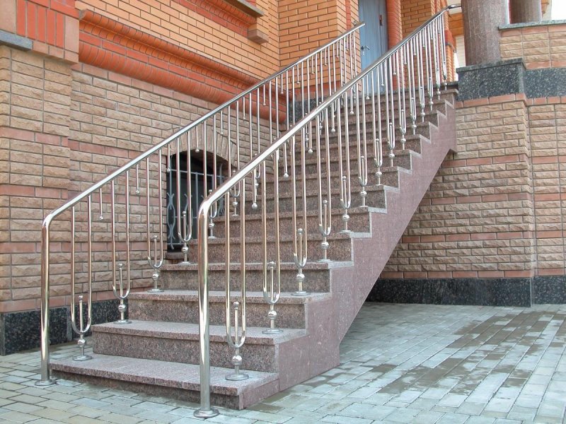 Перила из нержавеющей стали для крыльца