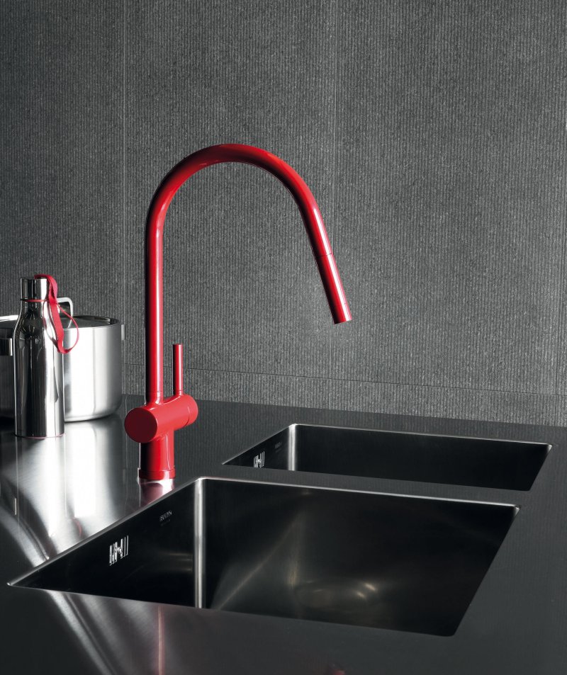 Kitchen faucet смеситель
