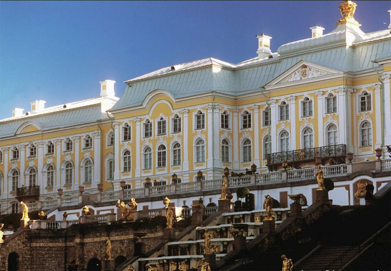 Большой петергофский дворец растрелли
