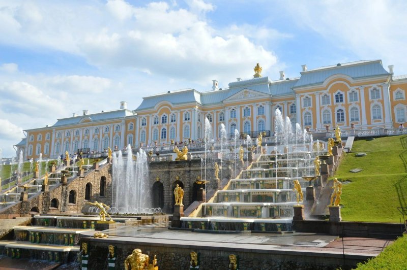 Петергоф в санкт-петербурге петродворец