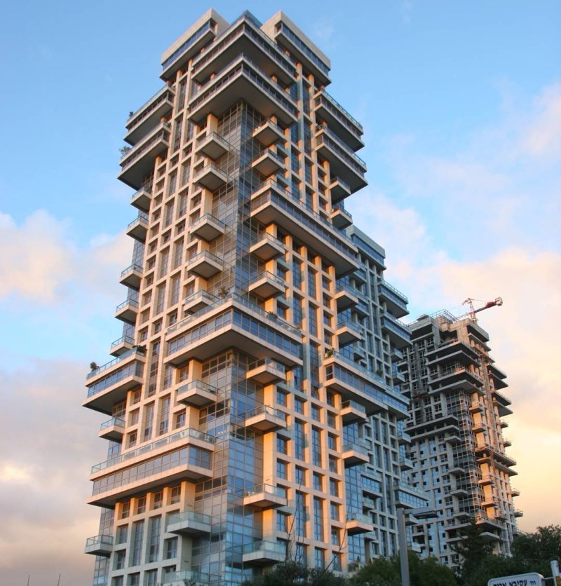 Akirov towers tel aviv luxury condo for sale