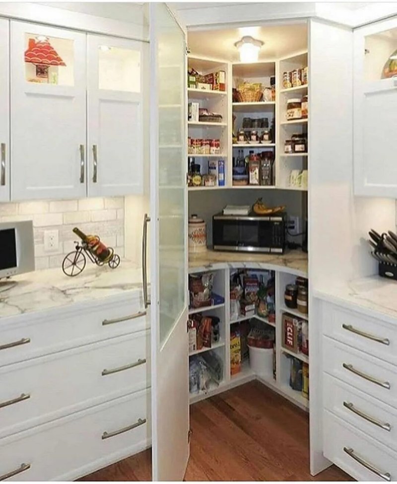 Corner pantry кухонная кладовка