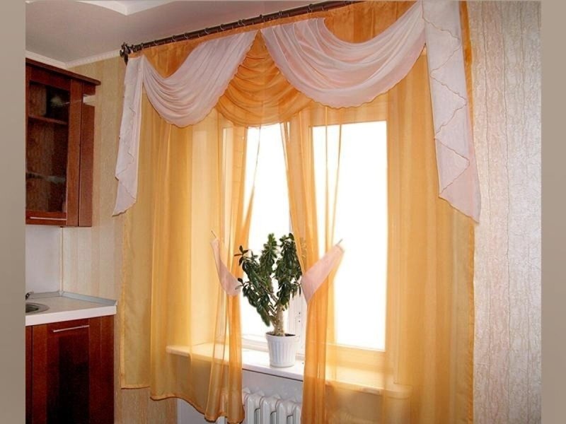 Ламбрекены для штор на кухню