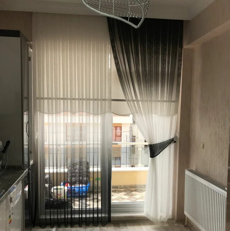 Шторы на панорамные окна на кухню