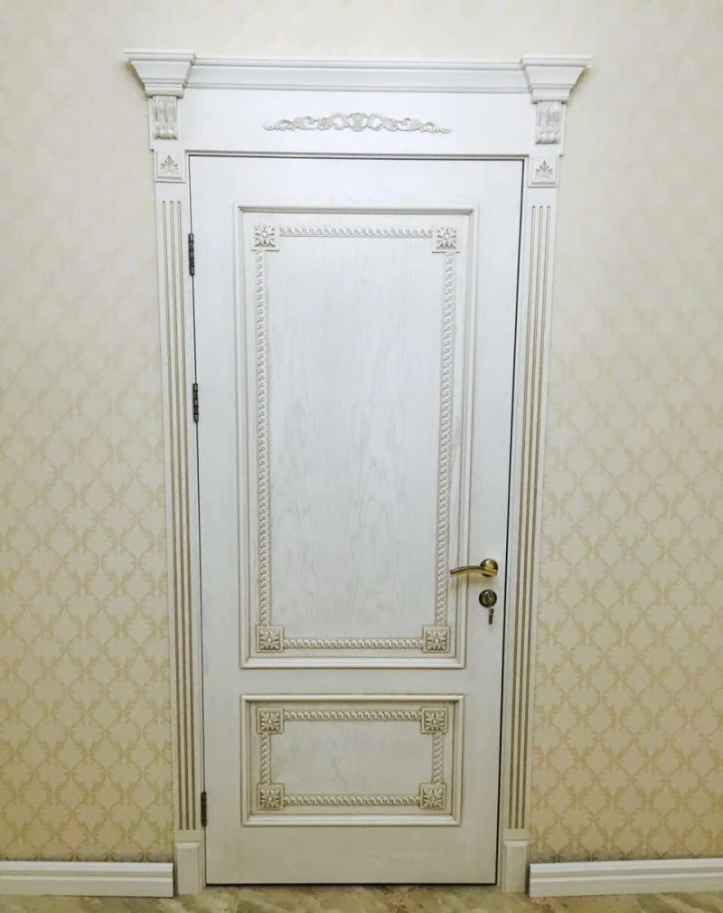 Двери межкомнатные с капителью