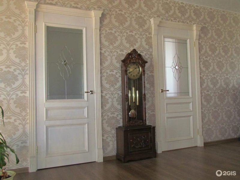 Капители на двери классика