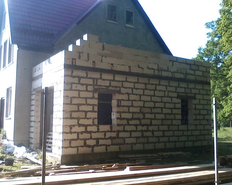 Пристрой к дому из пеноблоков