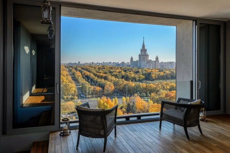 Москва вид из окна