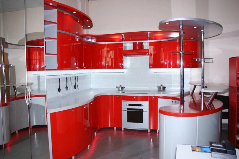 Кухонный гарнитур с барной стойкой для большой кухни