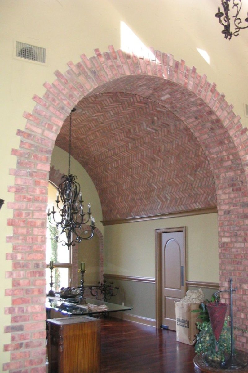 Лучковая арка кирпичная