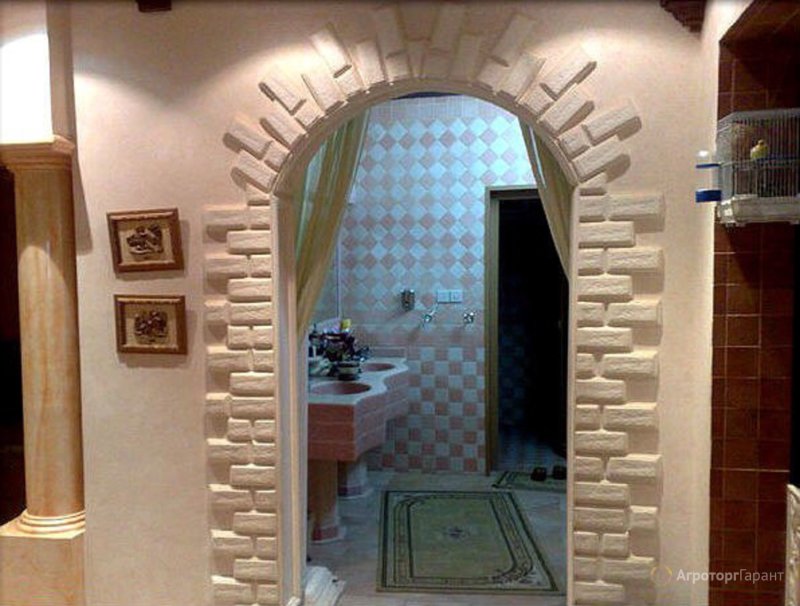 Отделка арки декоративным камнем