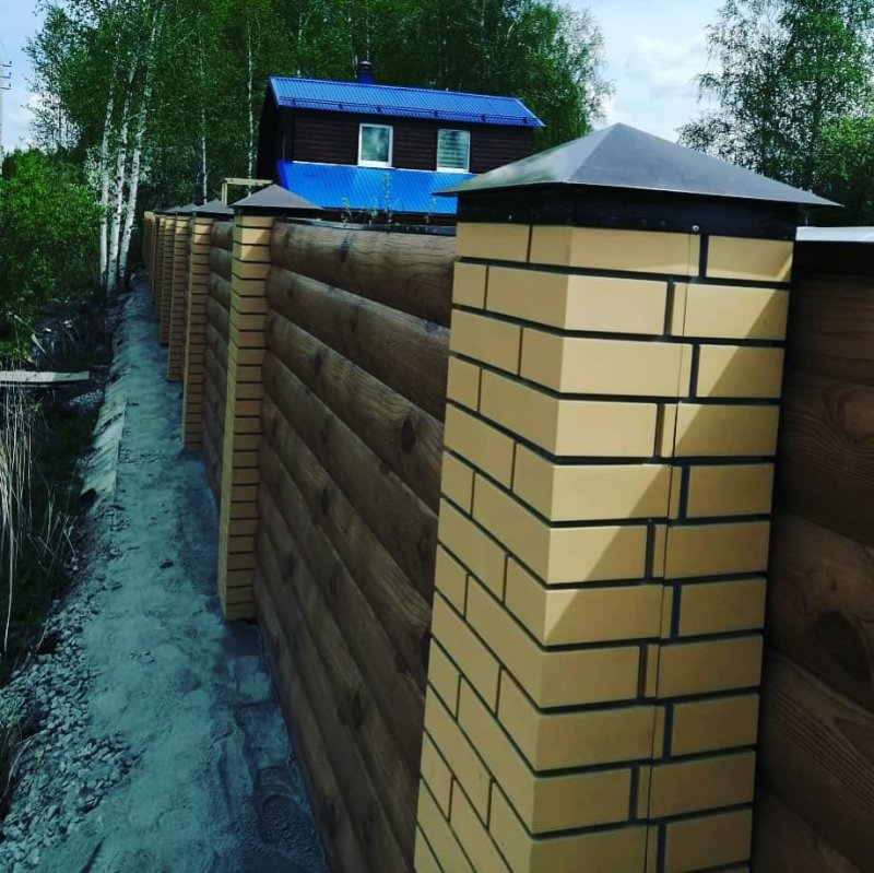 Кирпичные столбы для забора