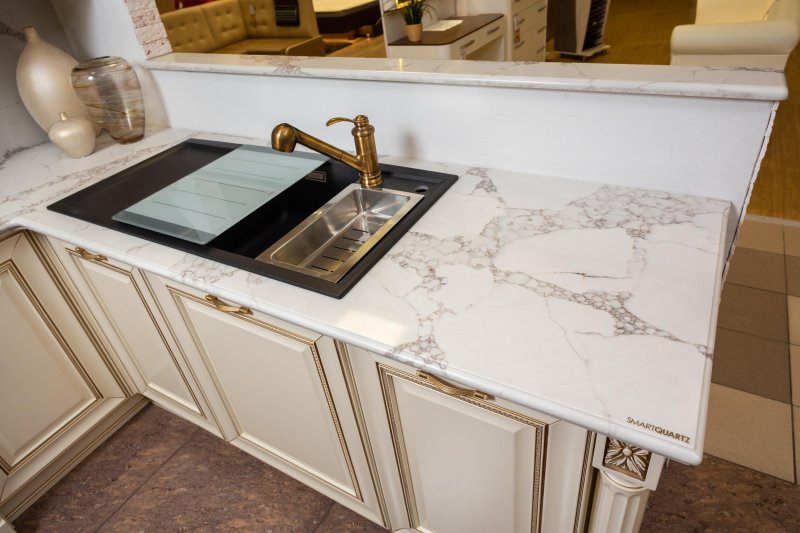 Smart quartz gold arabescato