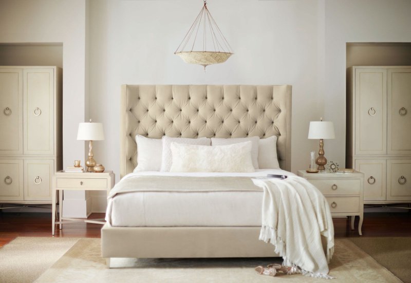 Кровать tufted headboard