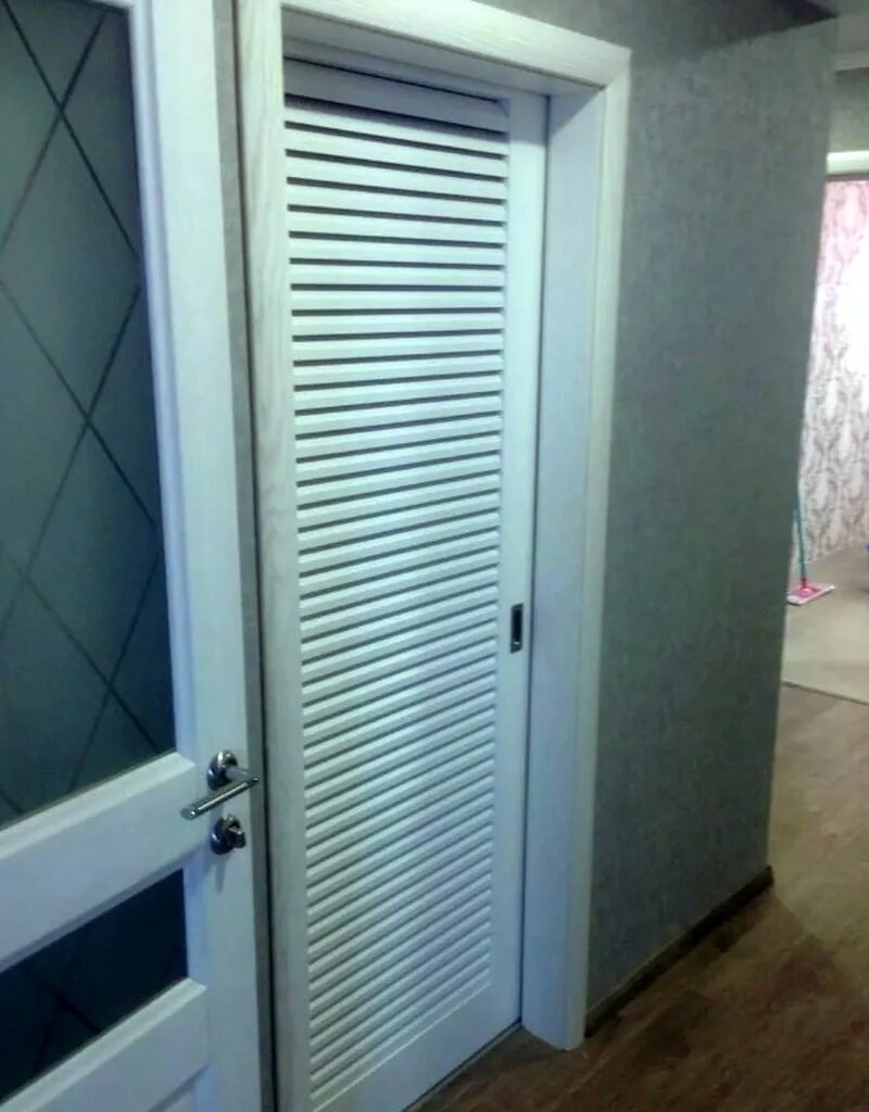 Жалюзийные двери геона