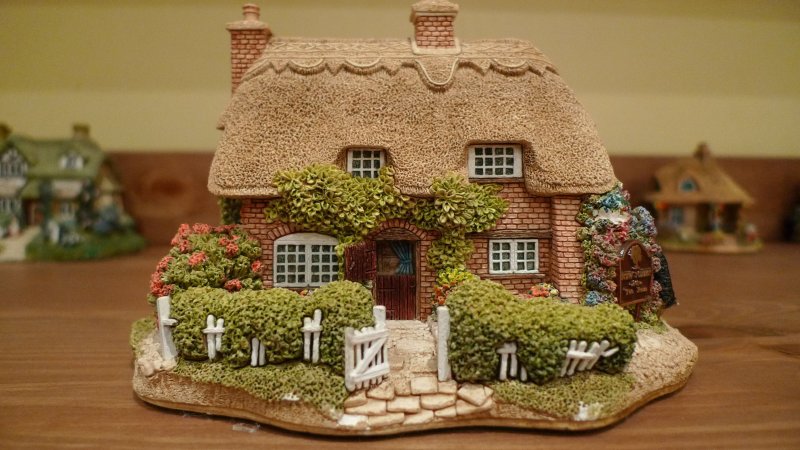 Lilliput lane домики