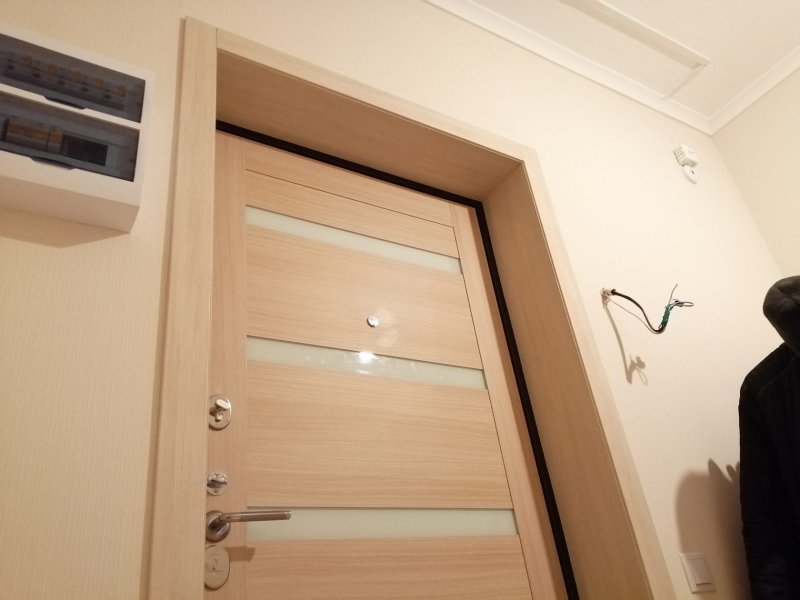 Откос для входной двери