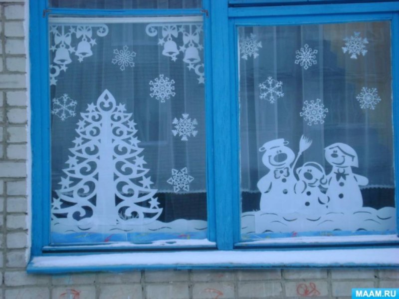 Украсить окно к новому году из бумаги