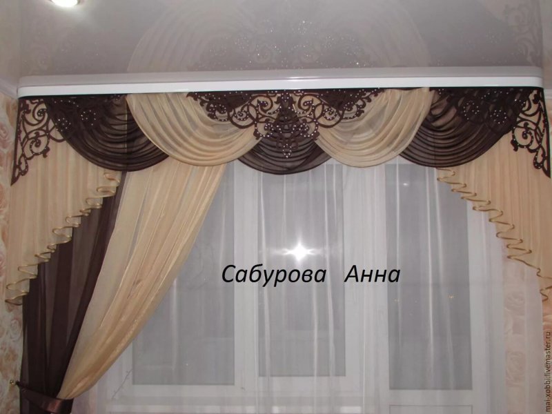 Ламбрекены для зала
