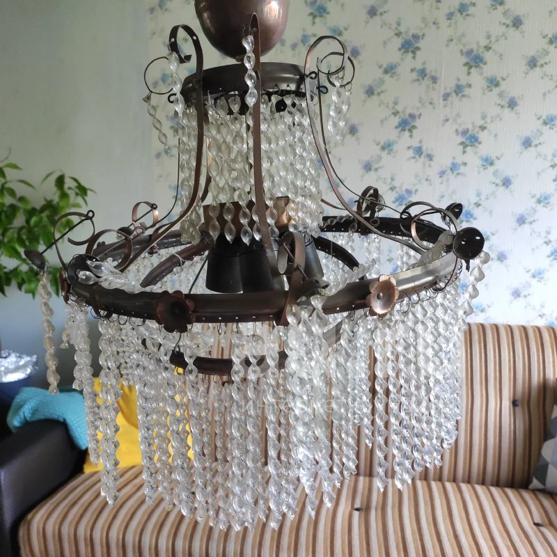 Хрустальная люстра