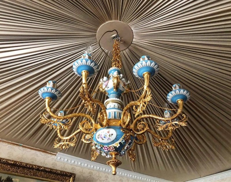 Фарфоровая люстра