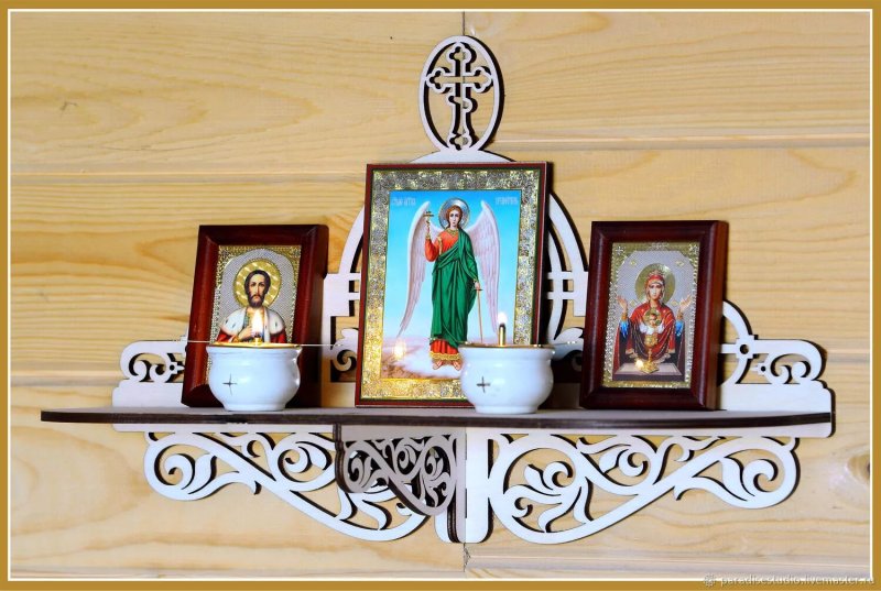Полка для икон