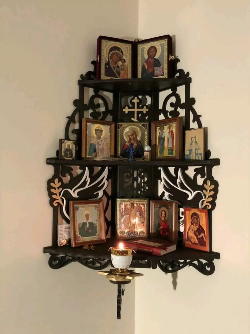 Иконостас домашний угловой