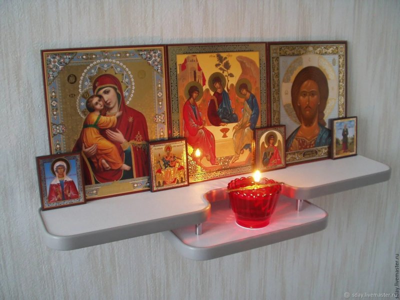 Полка под икону