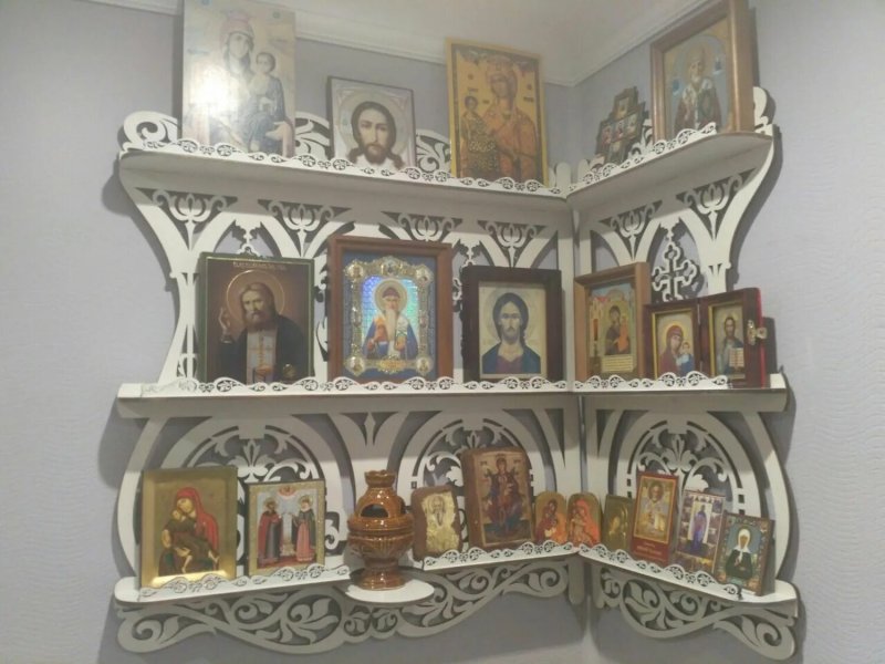 Иконостас домашний угловой